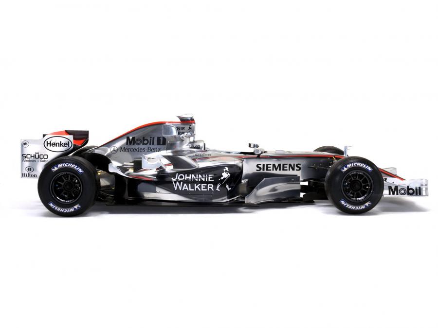  McLaren Mercedes-Benz MP4-21 2006 года  (фото 3 из 14)